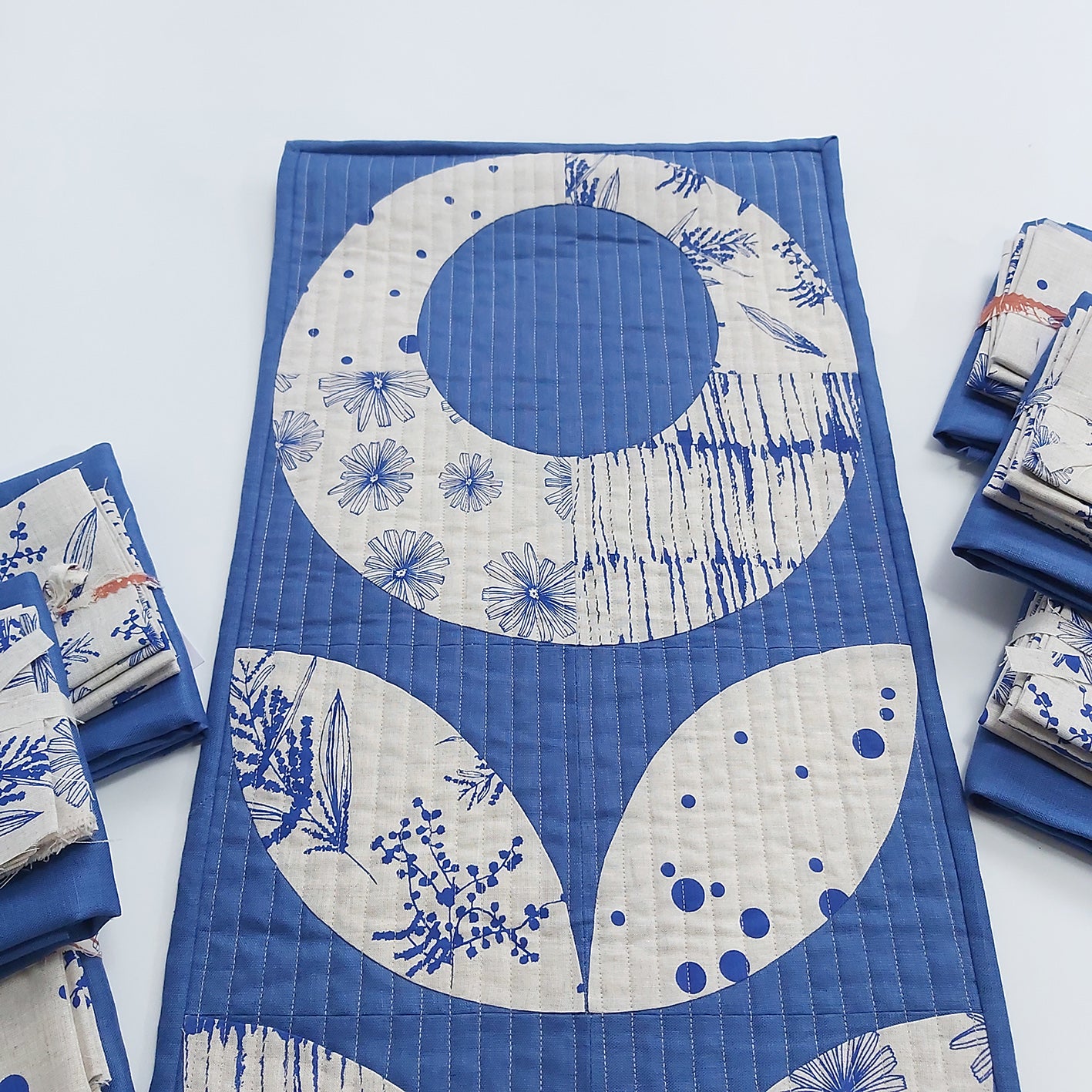 Tall Poppy wall hanging designed by Stitch and Yarn and screenprinted fabric by Femke Textiles. All linen fabrics.