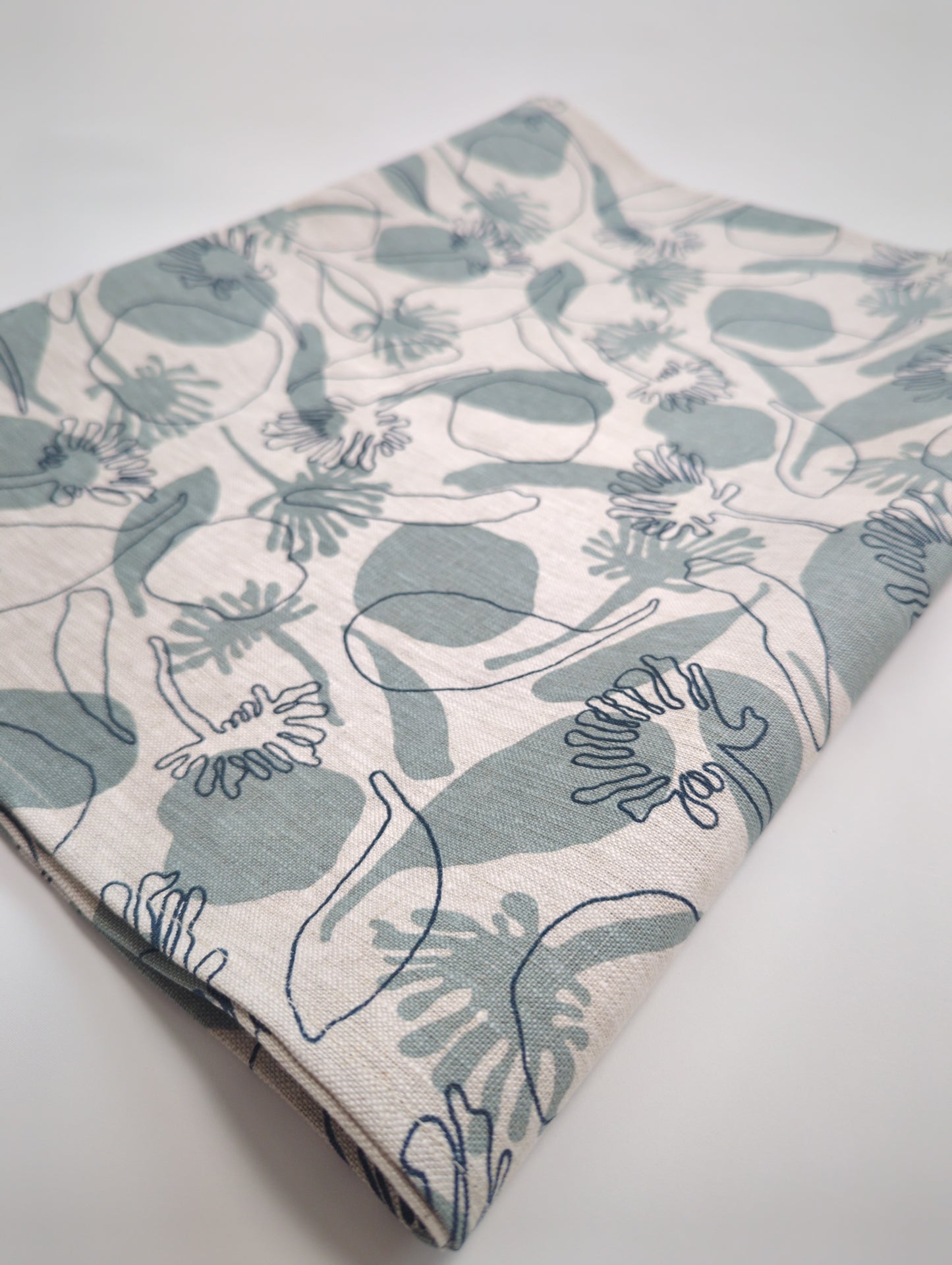 Linen Table Runners